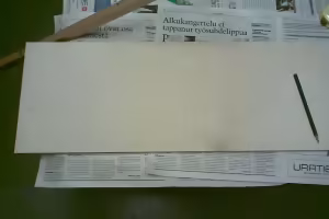 K-raudasta pala vaneria ja siihen reikien paikkoja