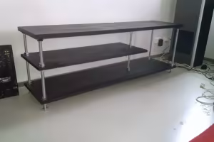 TV-taso paikallaan