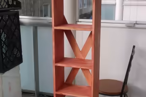 Ensimm&auml;inen maalikerros